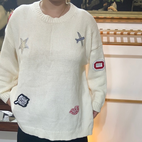 Nexus Sweater. Size- Free size - Picture 11 of 12